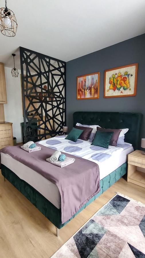 Apartmani Blue I Green ブゴイノ エクステリア 写真